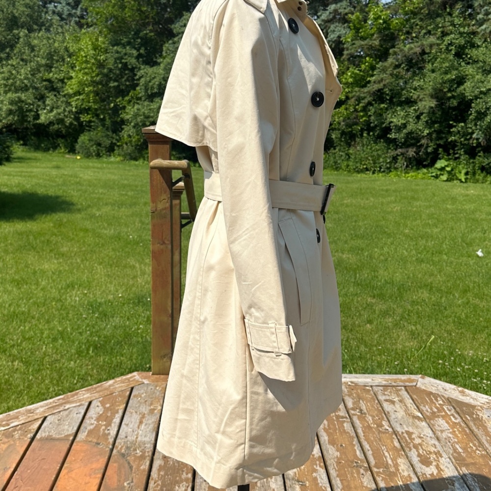 LLBean Trench Double Breasted Off White Med/Pet. Excellent Washable Cotton/Poly - Picture 8 of 12